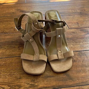 Vince Camuto Leather Heel